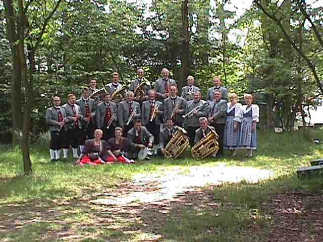 groep.jpg (41381 bytes)